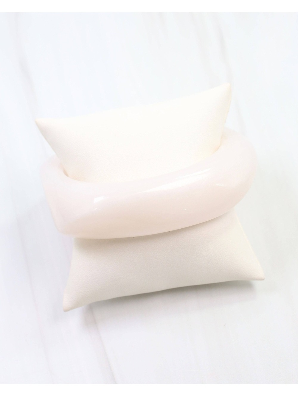 Caroline Hill Chelsea Geometric Ivory Bangle Bracelet